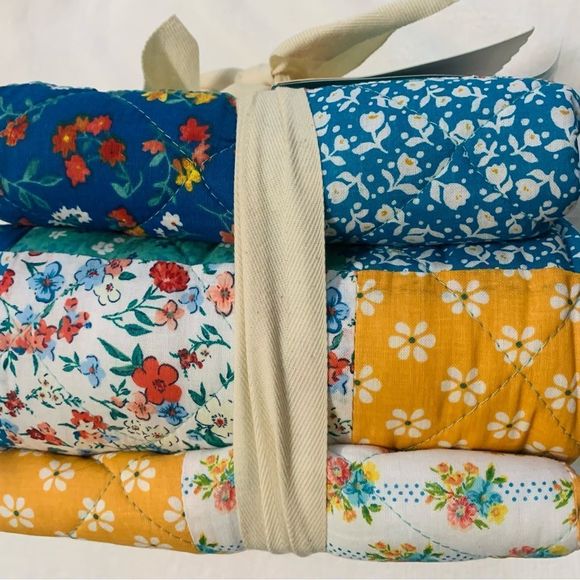 New Pioneer Woman Floral Patch King Sham Set - Picture 4 of 6